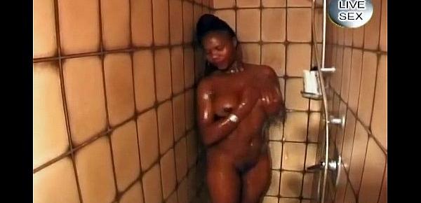 Black girl masturbates under the shower